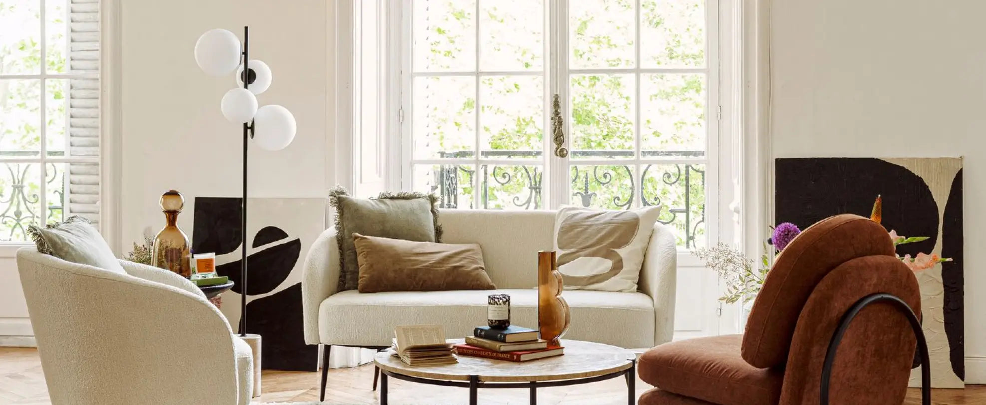 Comment rendre un salon cosy grâce à l'éclairage ?