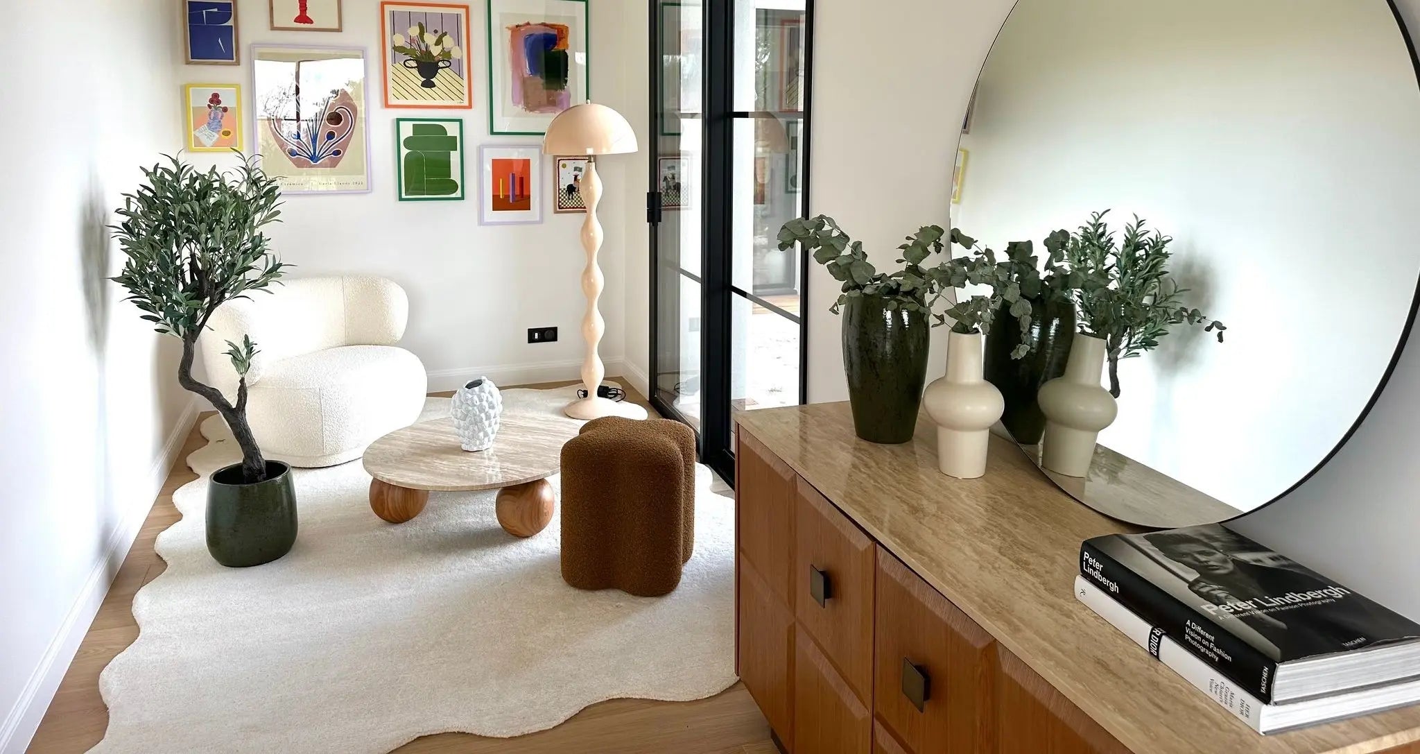 NV CURATORS’ SELECTION | L'armoire de Soso