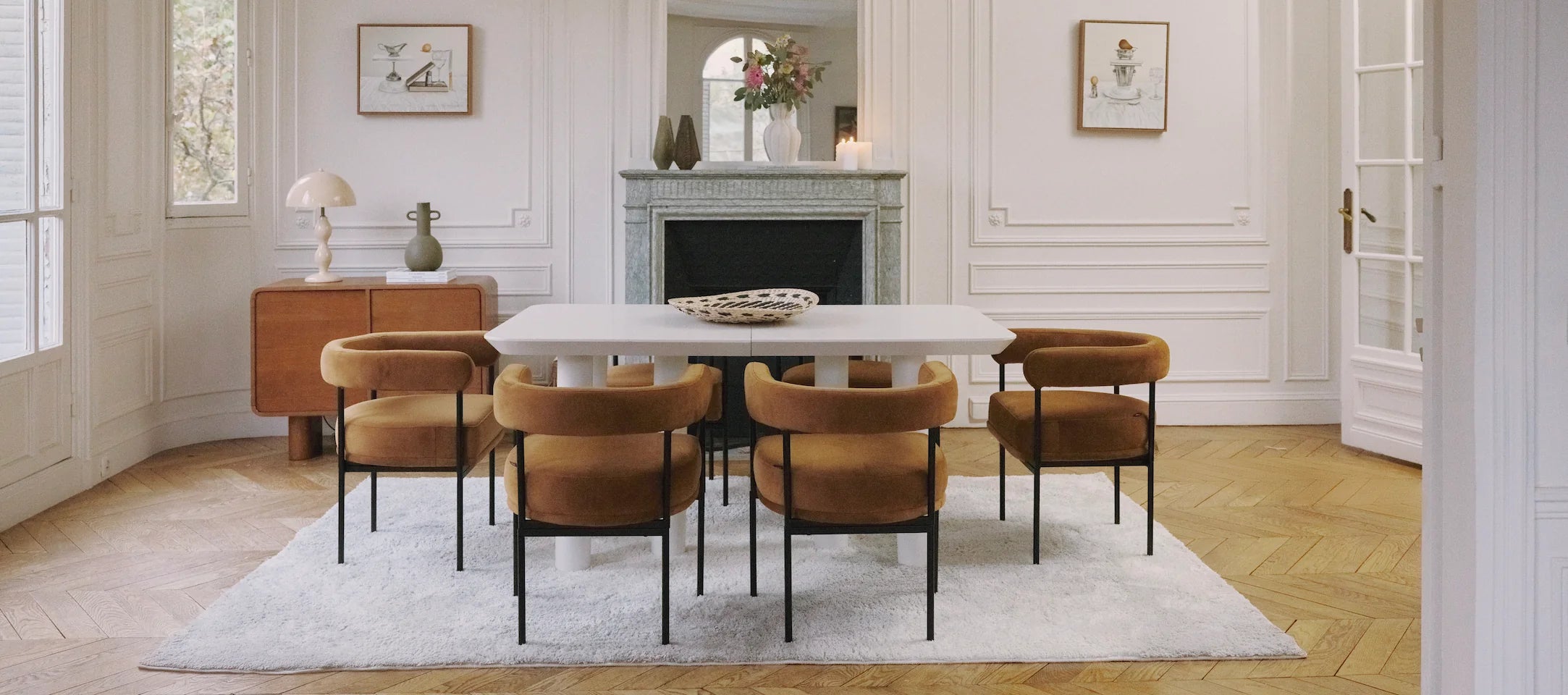 NV CURATORS’ SELECTION - Lola Rossi