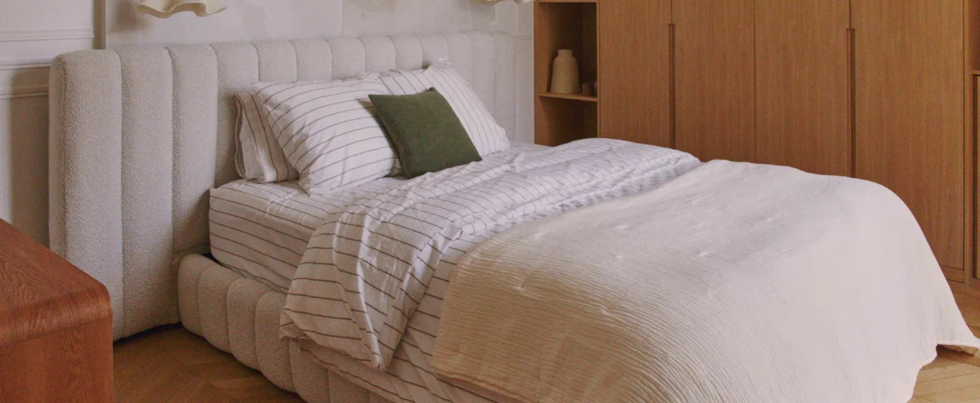 Quelles couleurs tendances pour une chambre en 2025 ?