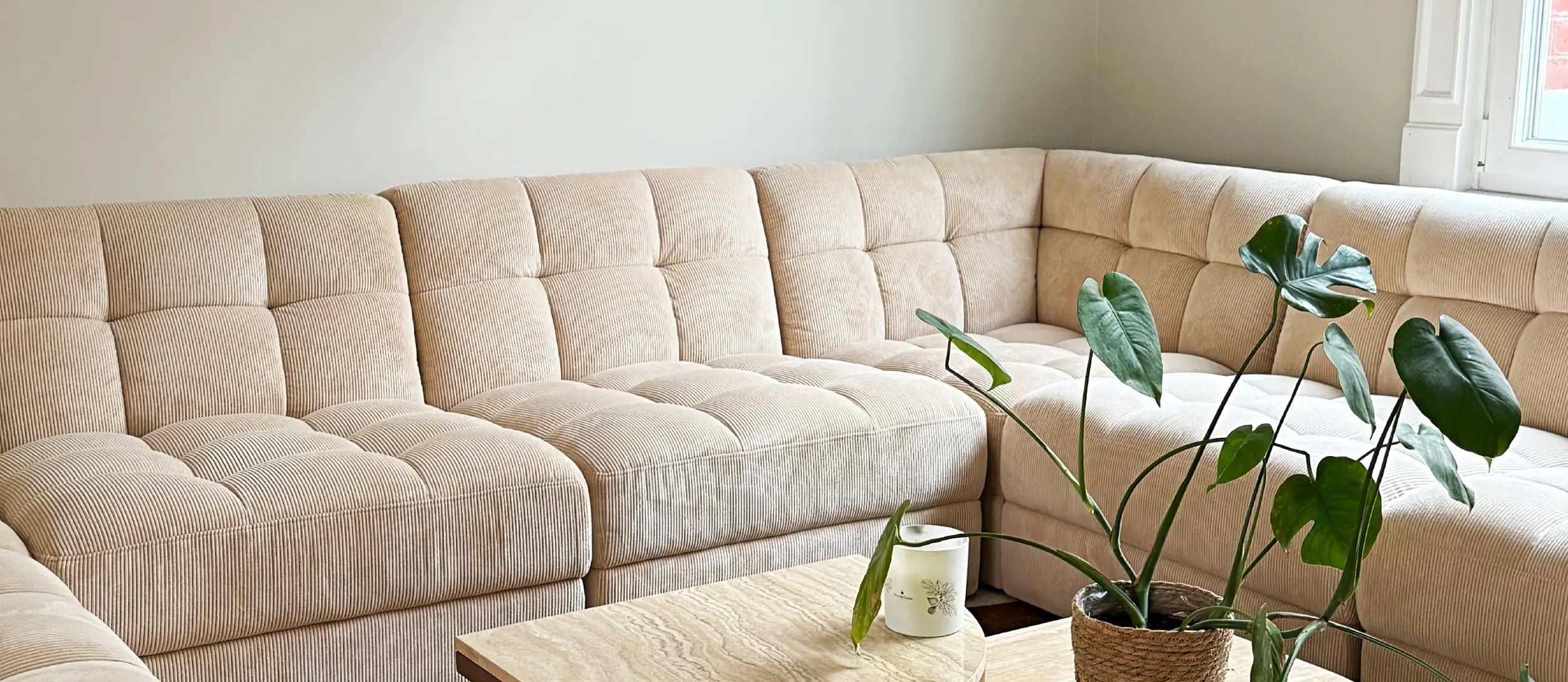 NV CURATORS’ SELECTION Inès - @vandamme_ines