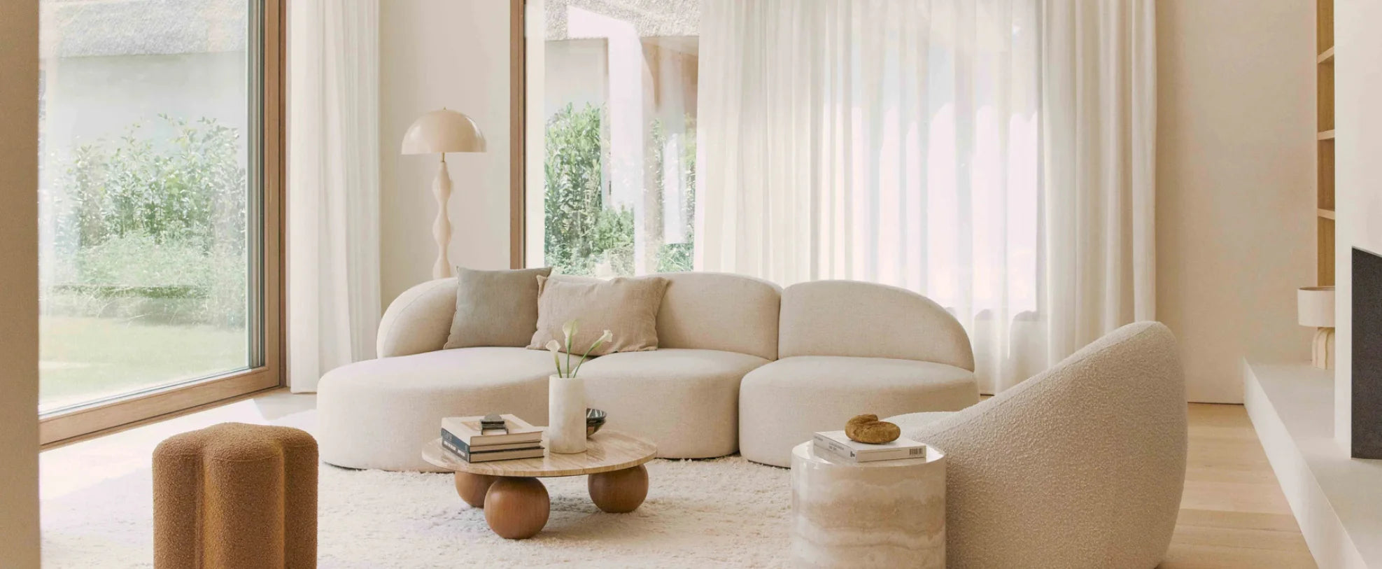 Déco salon moderne : guide complet pour transformer votre intérieur