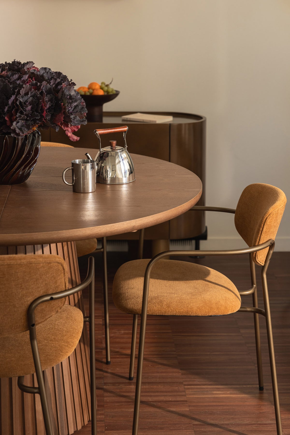 Design-Esstisch für 8 Personen zum erschwinglichen Preis