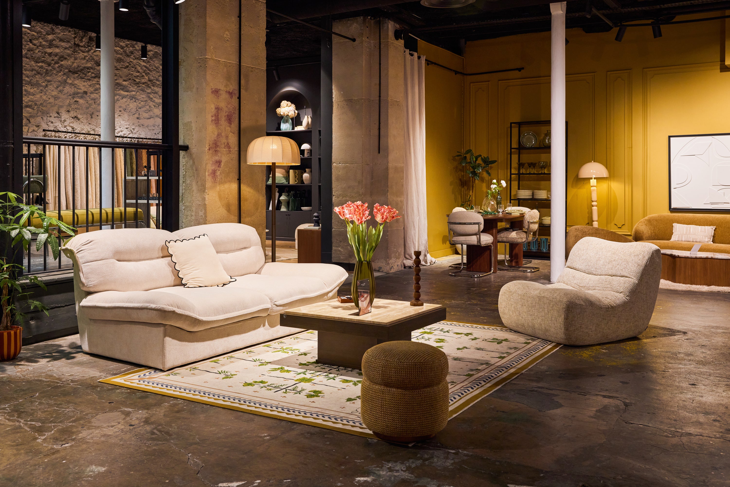 Boutique mobilier design contemporain à Paris – NV Gallery
