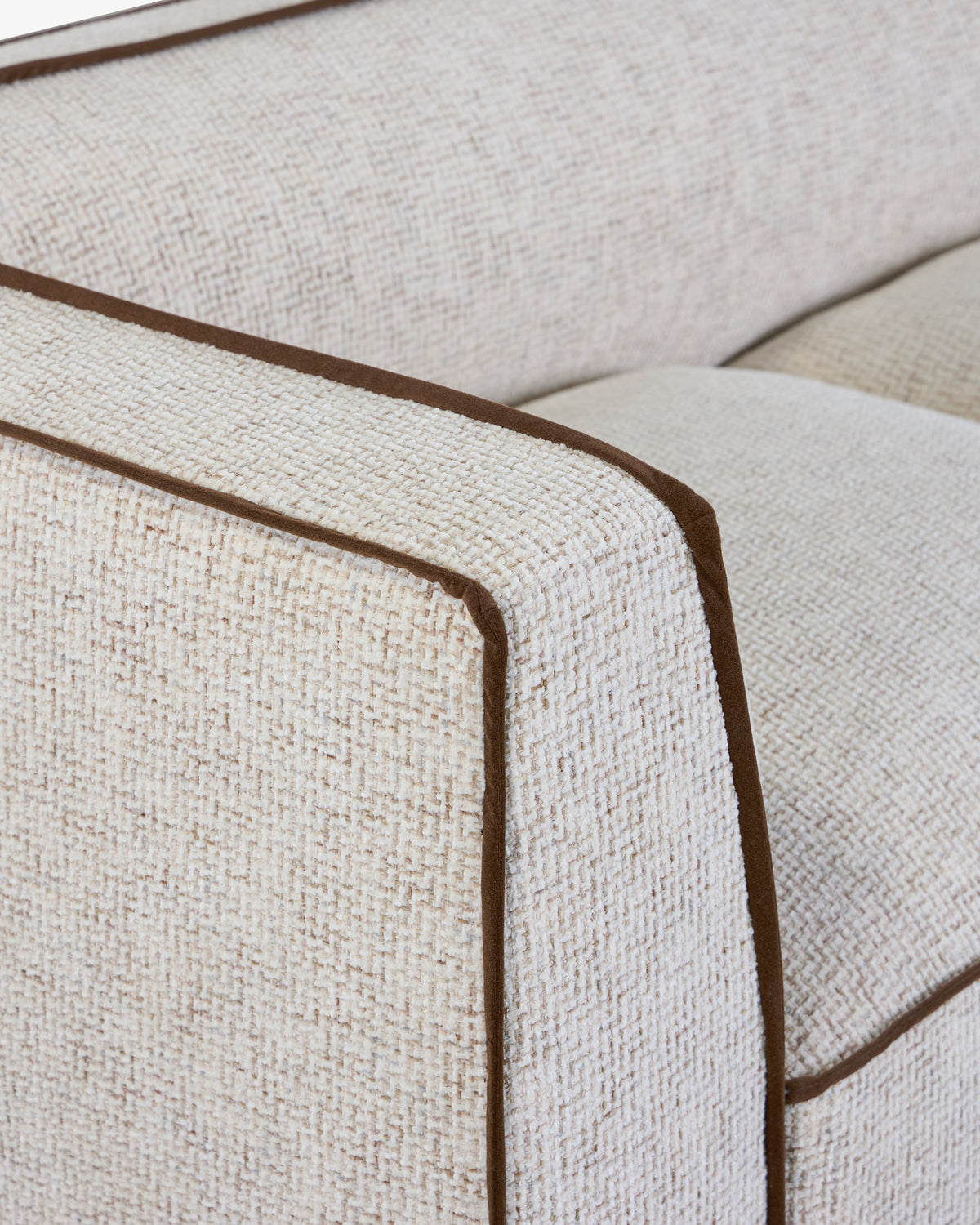 Canapé Auster - tweed beige moucheté - angle du coussin en détail
