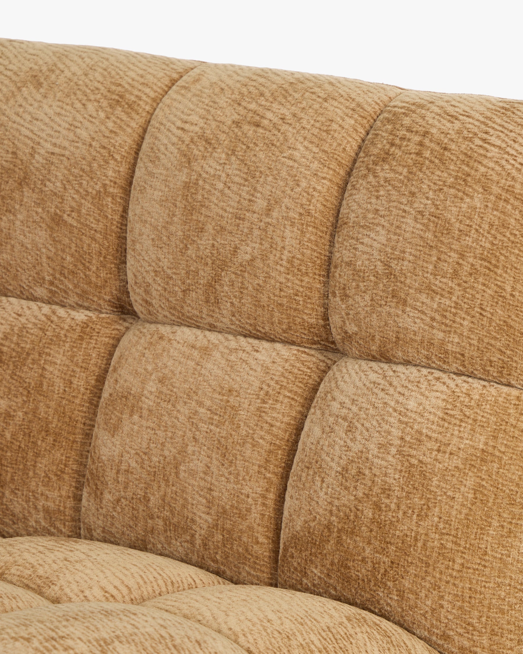 Fauteuil d'angle modulable Paul - camel crêpé - capitonnage d'angle en détail