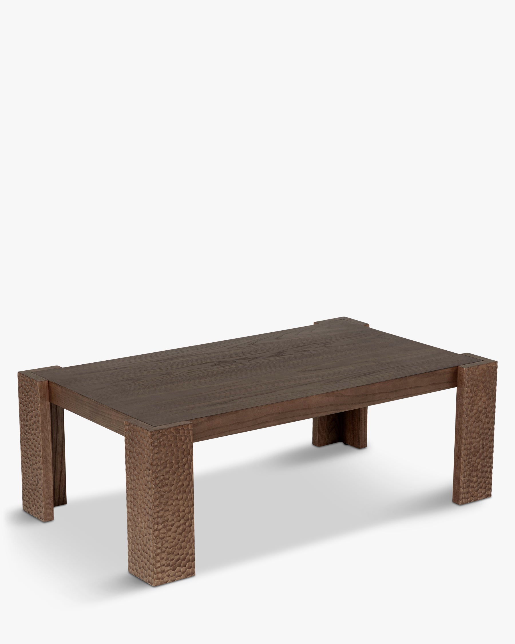 Table basse Maxence - bois effet gougé teinté noyer - vue de profil