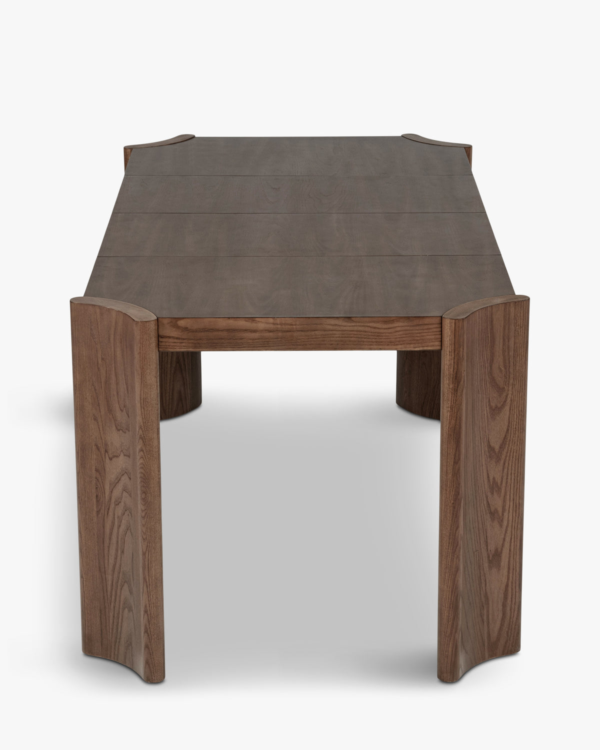 Table Mirage - chêne massif teinté noyer - vue de trois-quarts, format carré