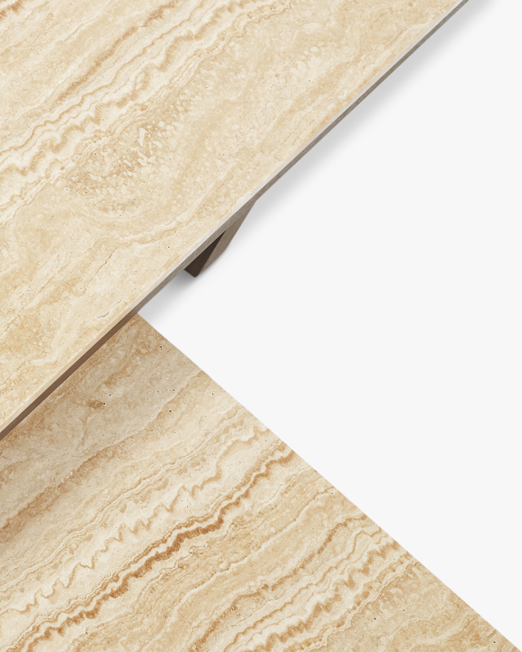 Highland M, Highland L